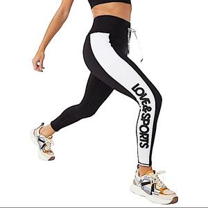 Love & Sports size Xl black & white skinny high rise silky logo leggings NWT